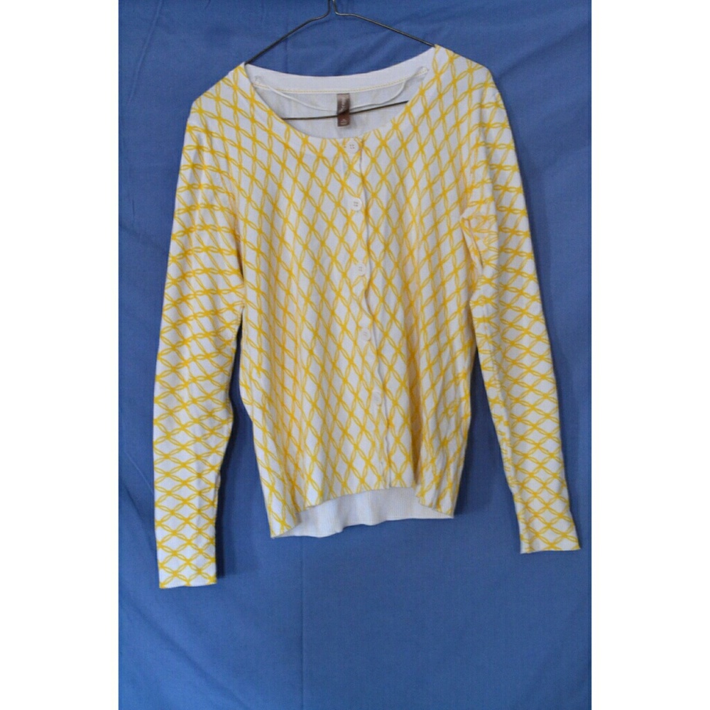 M White Stag sweater